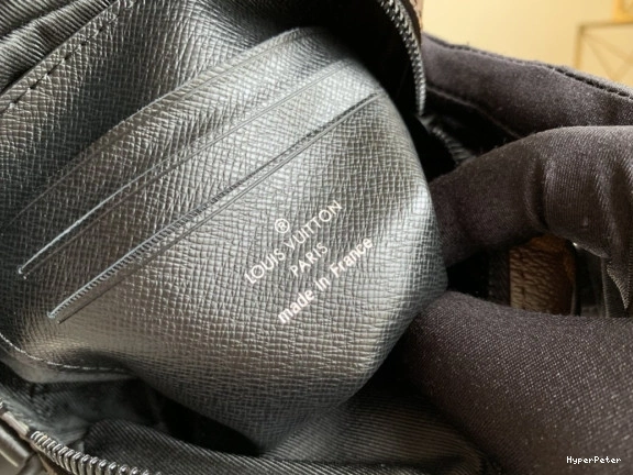 LOUIS Wallet VUITTON Wearable Christopher 0716